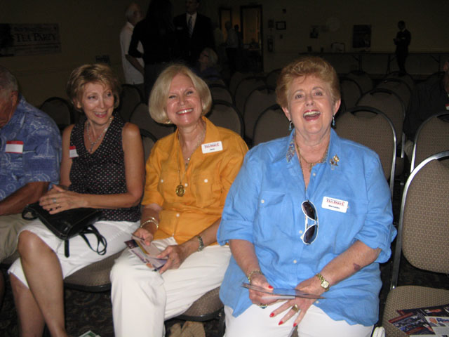 Delia Menocal and Mercedes Garcia