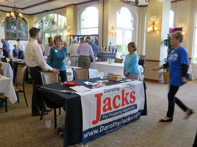 Dorothy Jacks (PA) Table